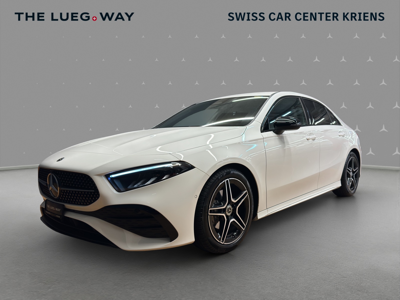 MERCEDES-BENZ A 200 - AMG / Rückfahrkamera / Sitzheizung / Lenkradheizung