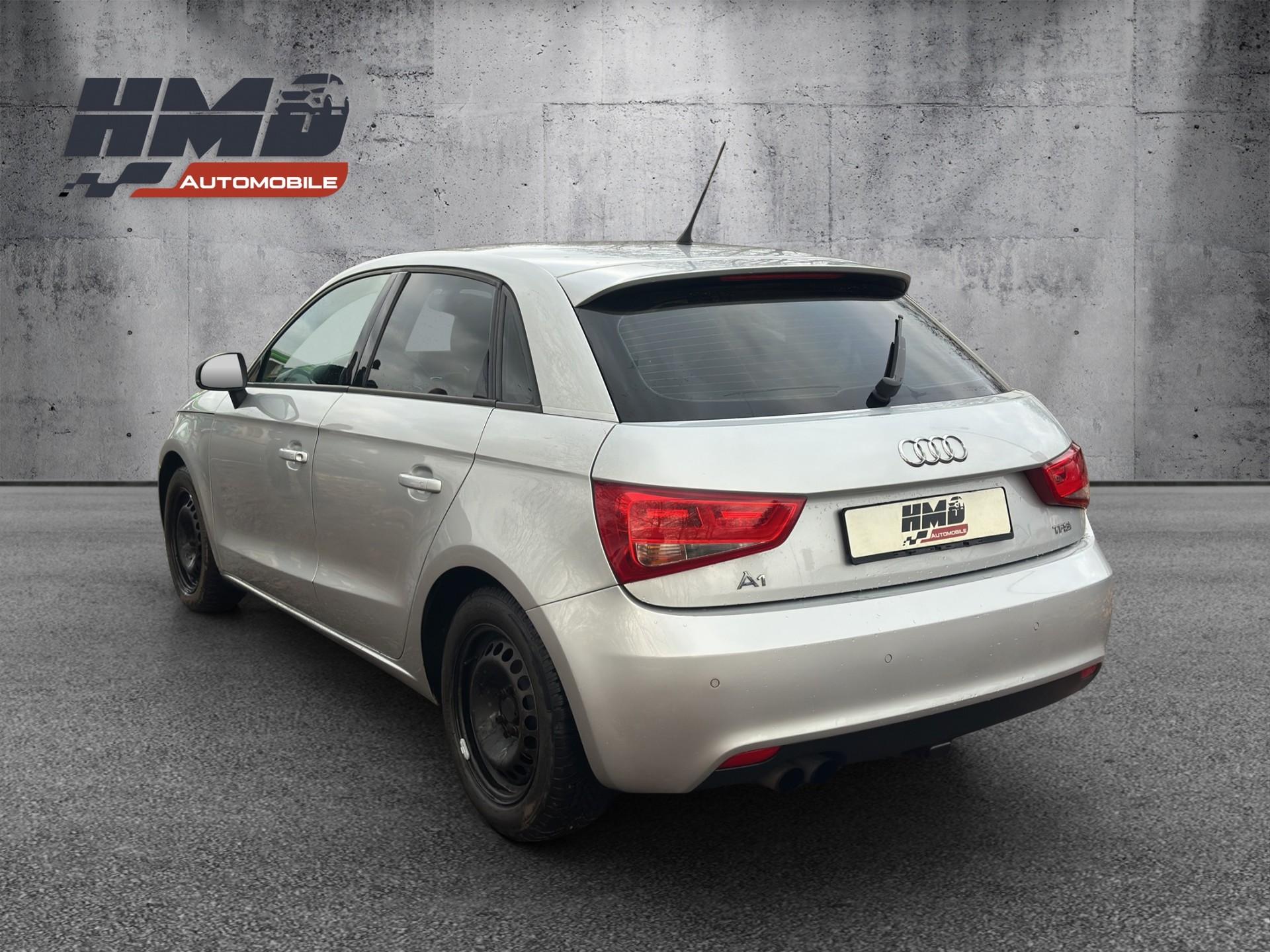 AUDI A1 Sportback 1.4 TFSI Ambition-image-3