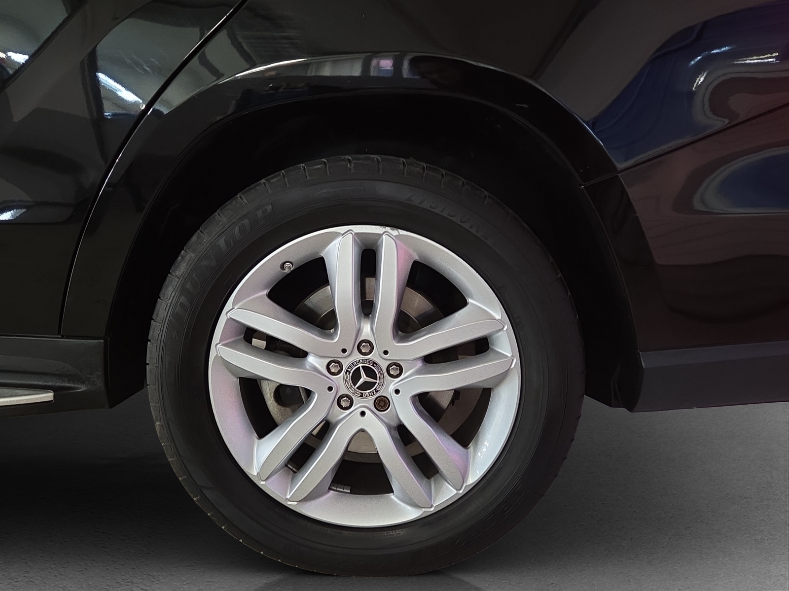 Image MERCEDES-BENZ GLS-350 GLS 350 d 4Matic