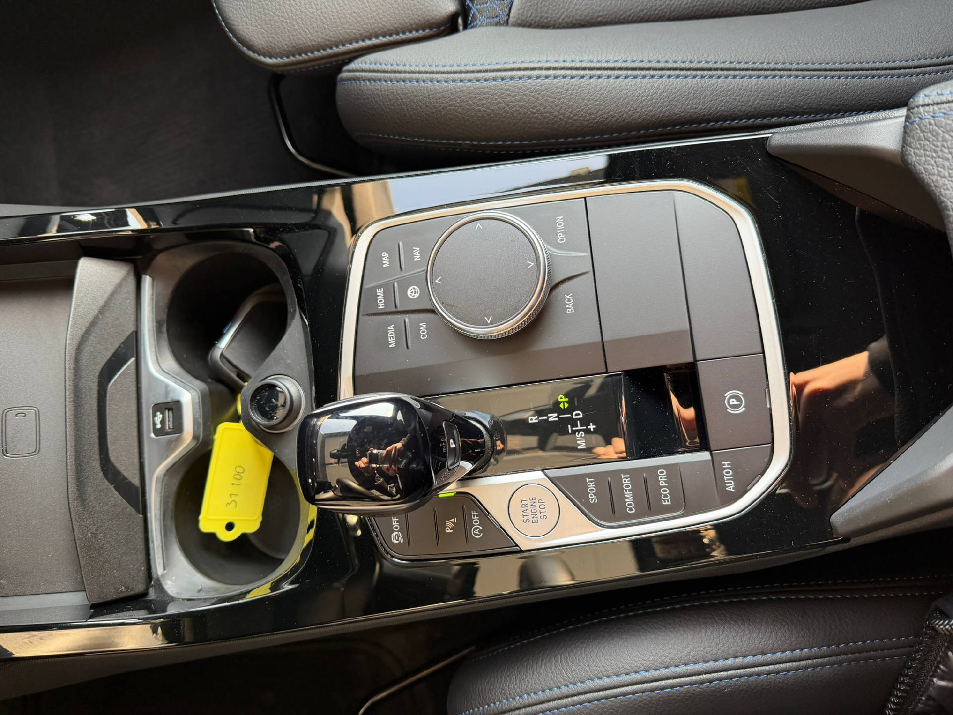 BMW 118d-image-9