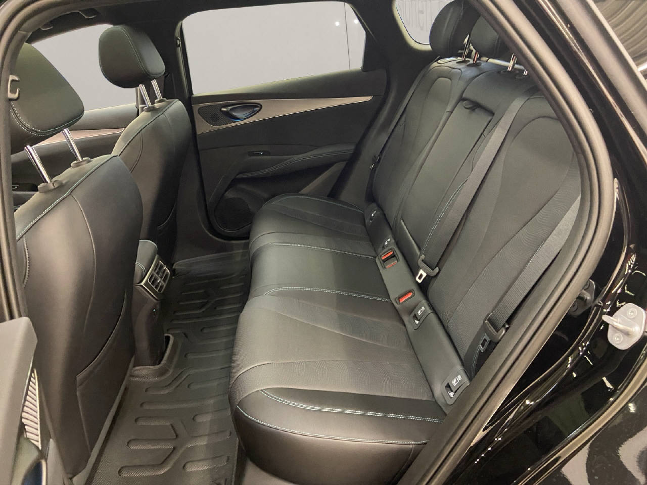 BYD Seal 6 DM-i Comfort-image-9