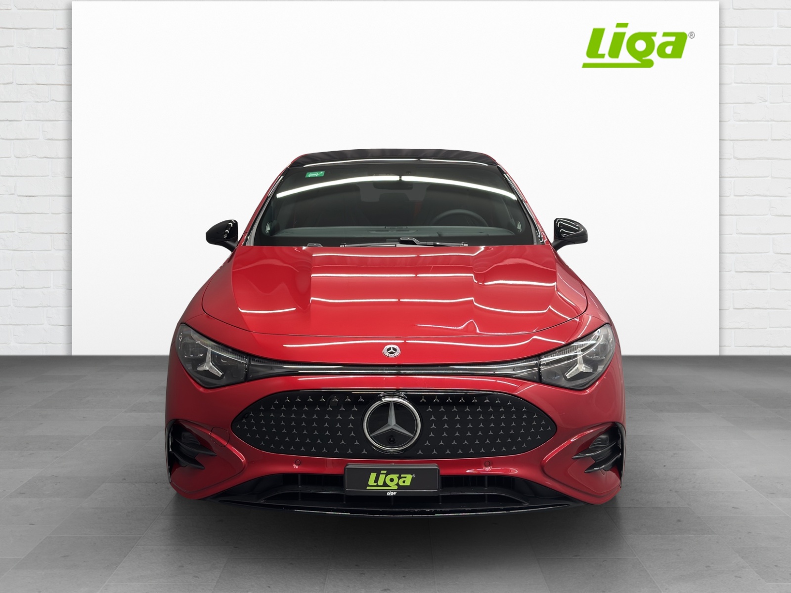 MERCEDES-BENZ CLA 350 AMG Line 4Matic-showroom-element-2