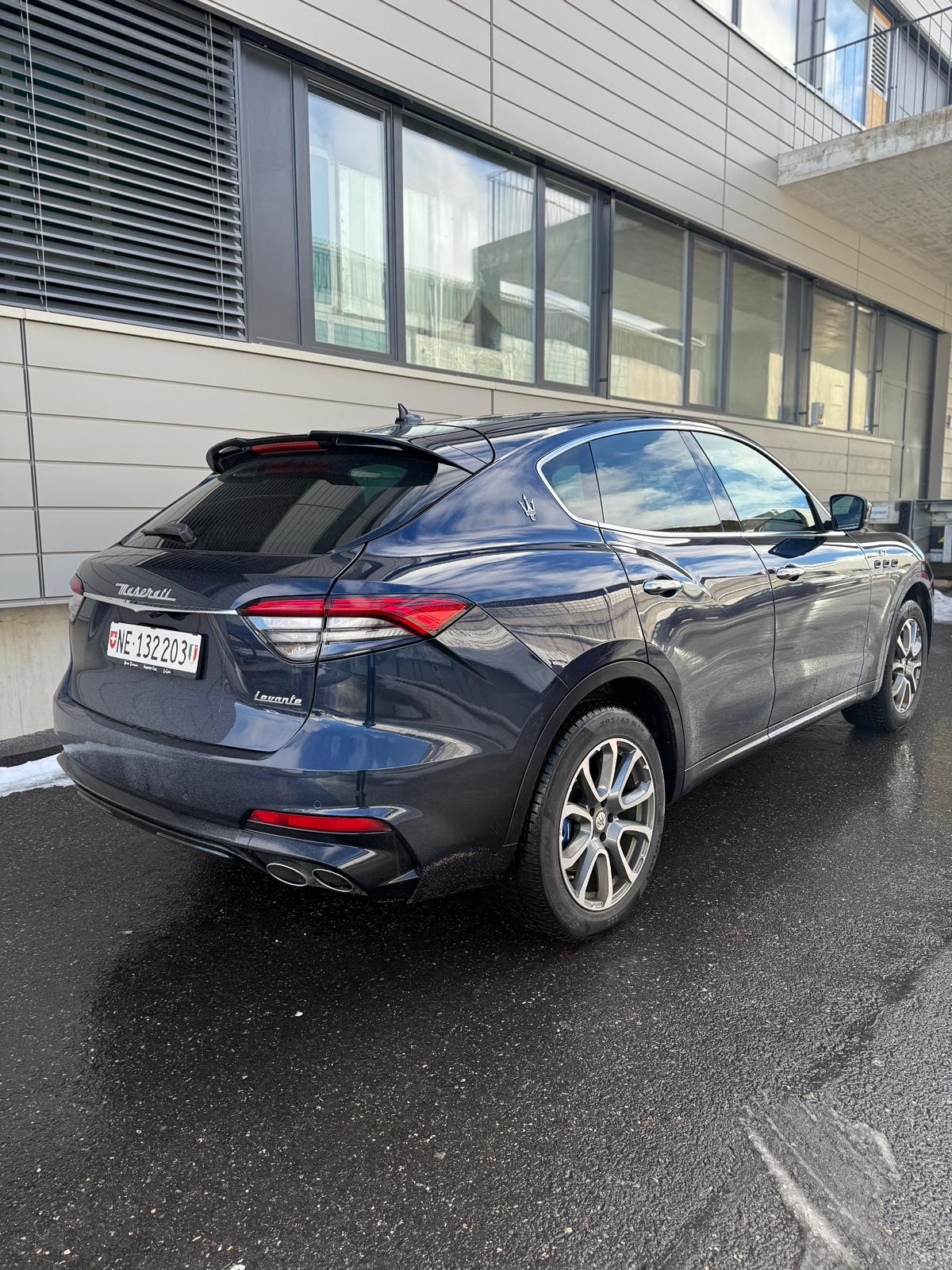 MASERATI Levante 2.0 MHEV GT Hybrid Automatica-image-11