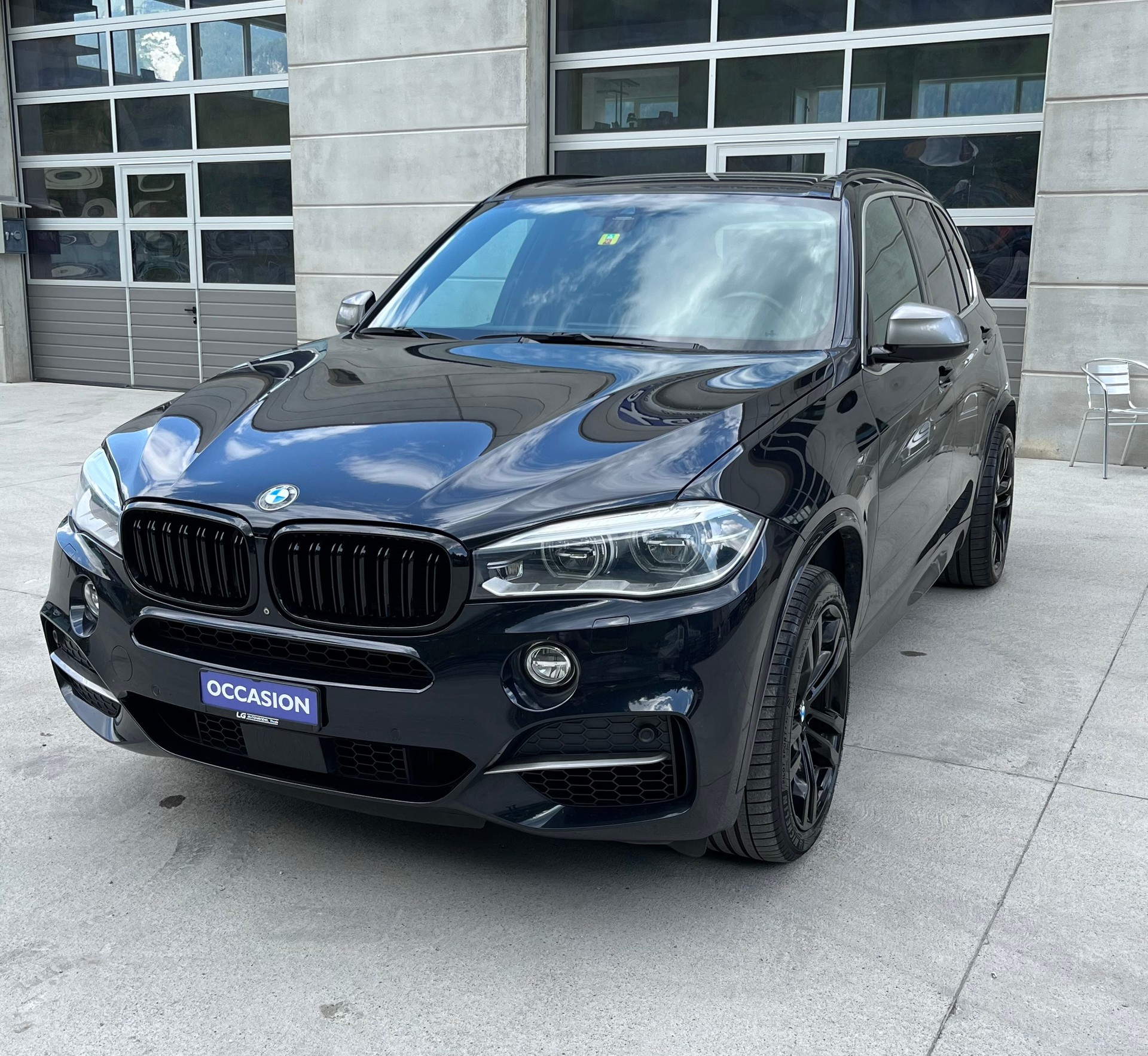 BMW X5 xDrive M50d Steptronic-image-1
