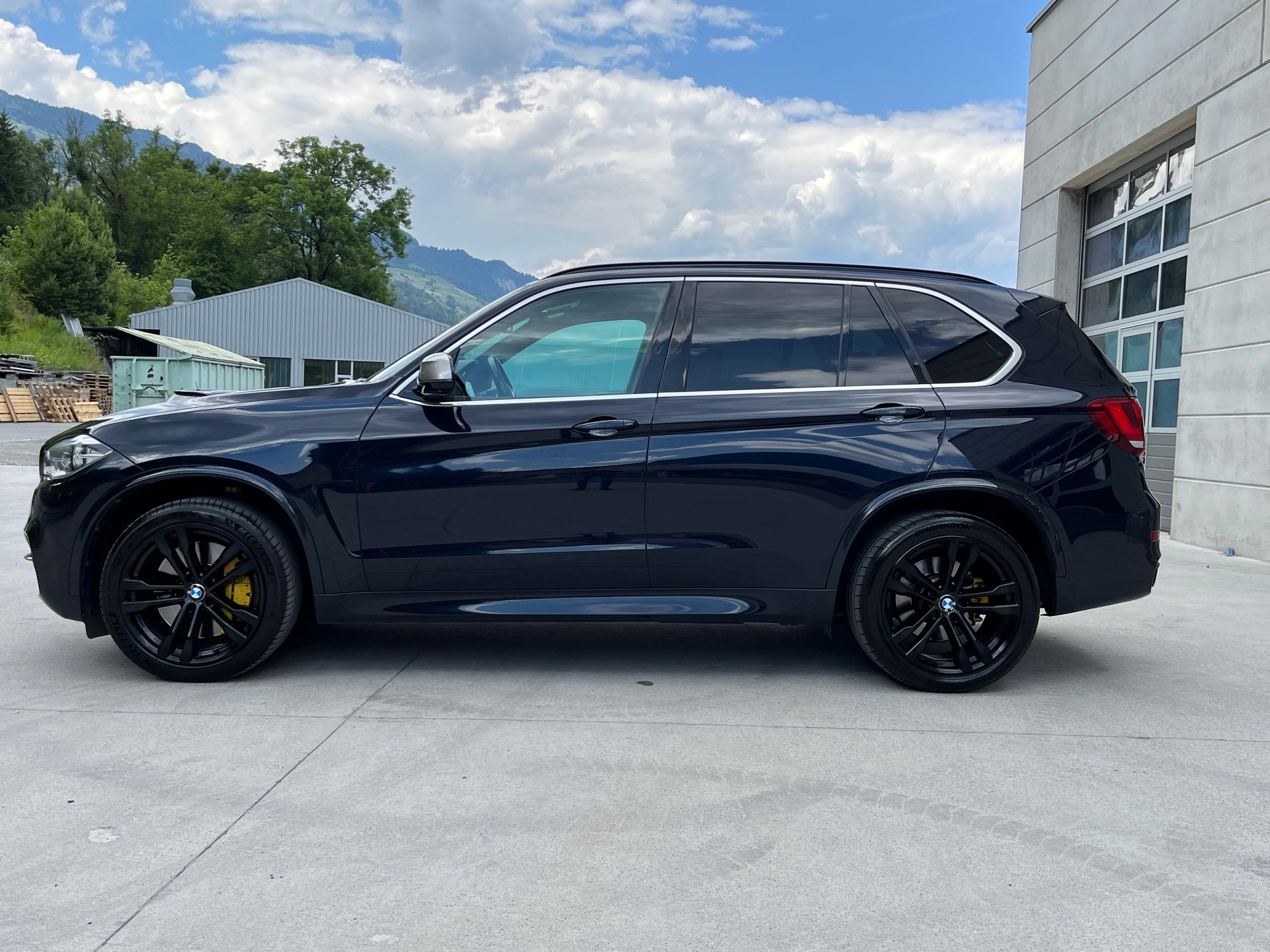 BMW X5 xDrive M50d Steptronic-image-5