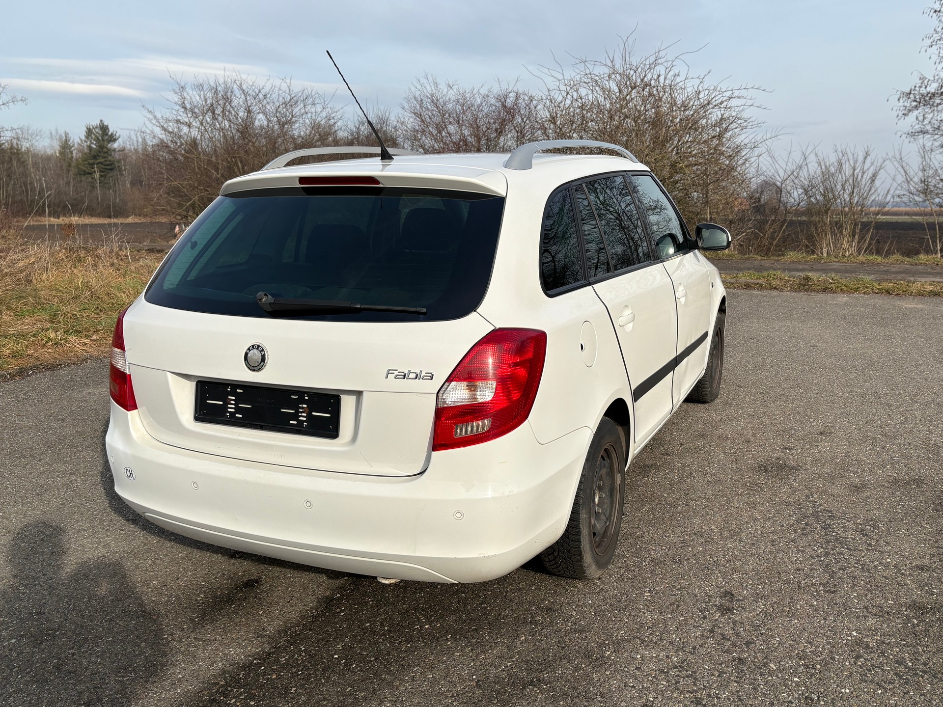 SKODA Fabia 1.6 Elegance Tiptronic-image-7