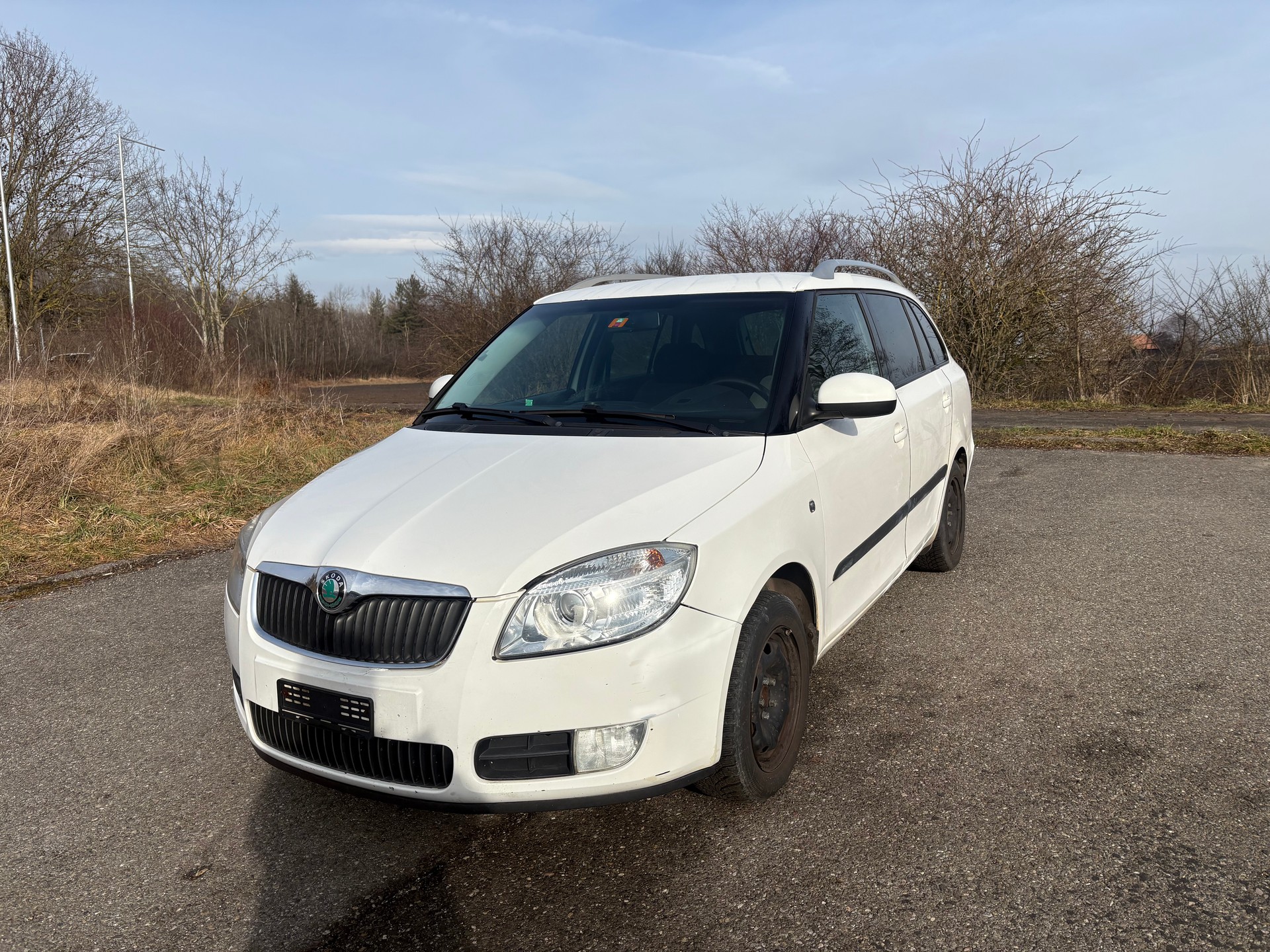 SKODA Fabia 1.6 Elegance Tiptronic-image-3