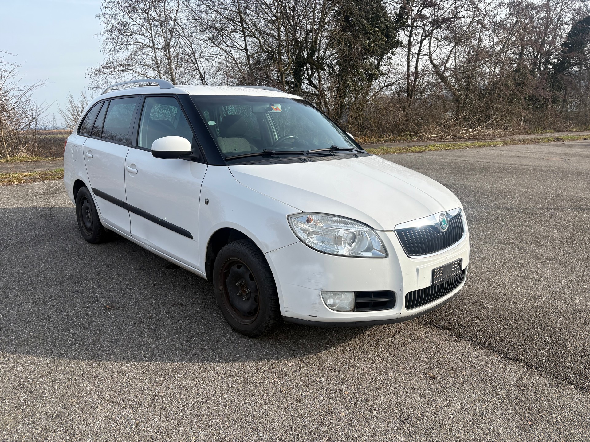 SKODA Fabia 1.6 Elegance Tiptronic-image-0