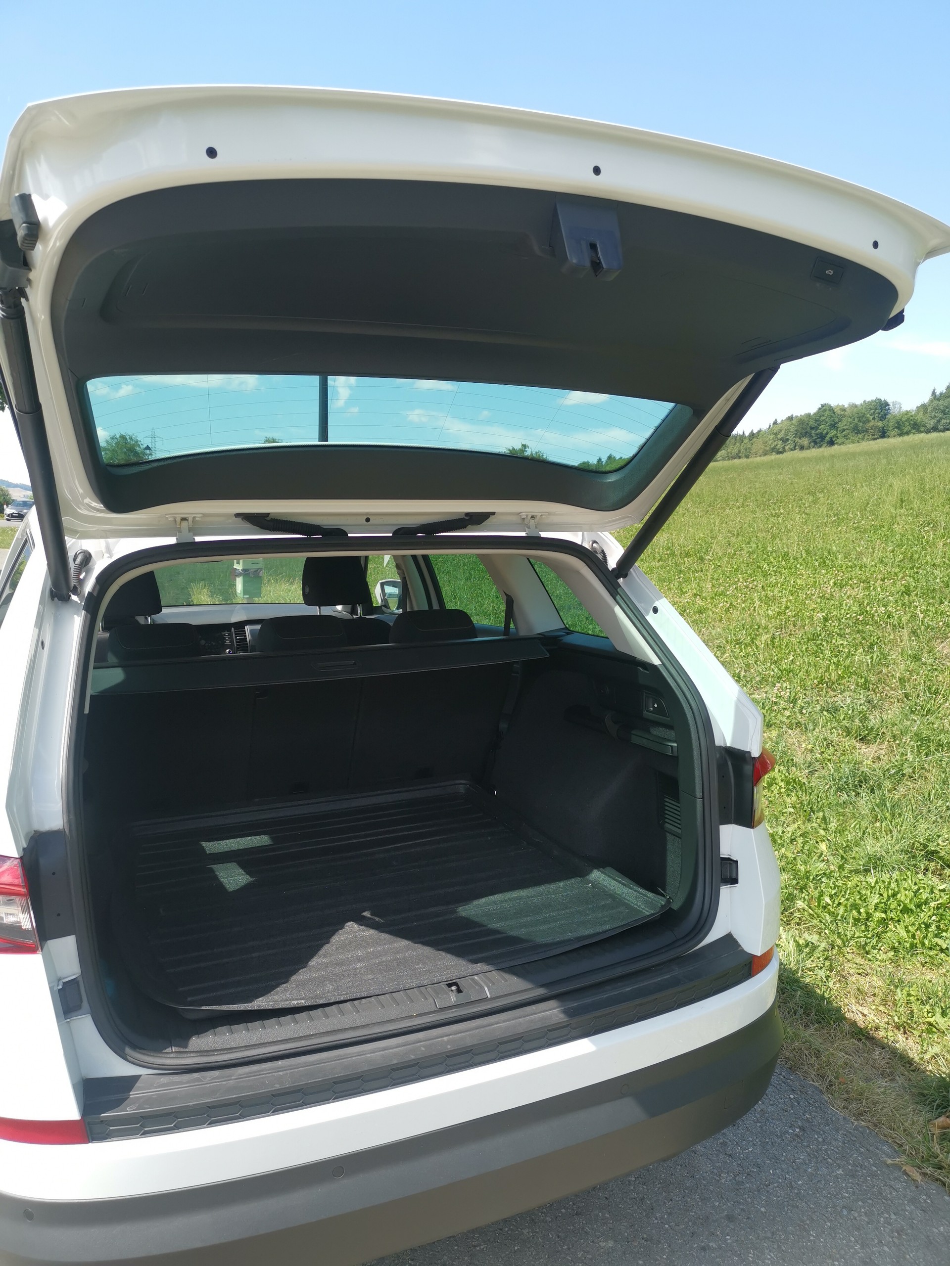 SKODA Kodiaq 2.0 TSI DSG Clever 4x4-image-2