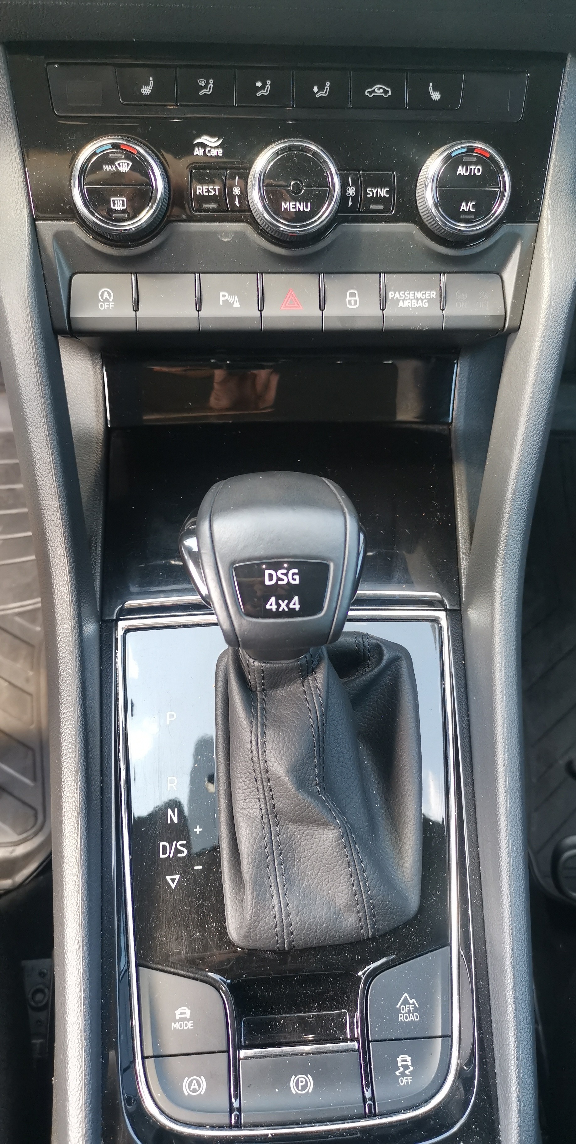 SKODA Kodiaq 2.0 TSI DSG Clever 4x4-image-5
