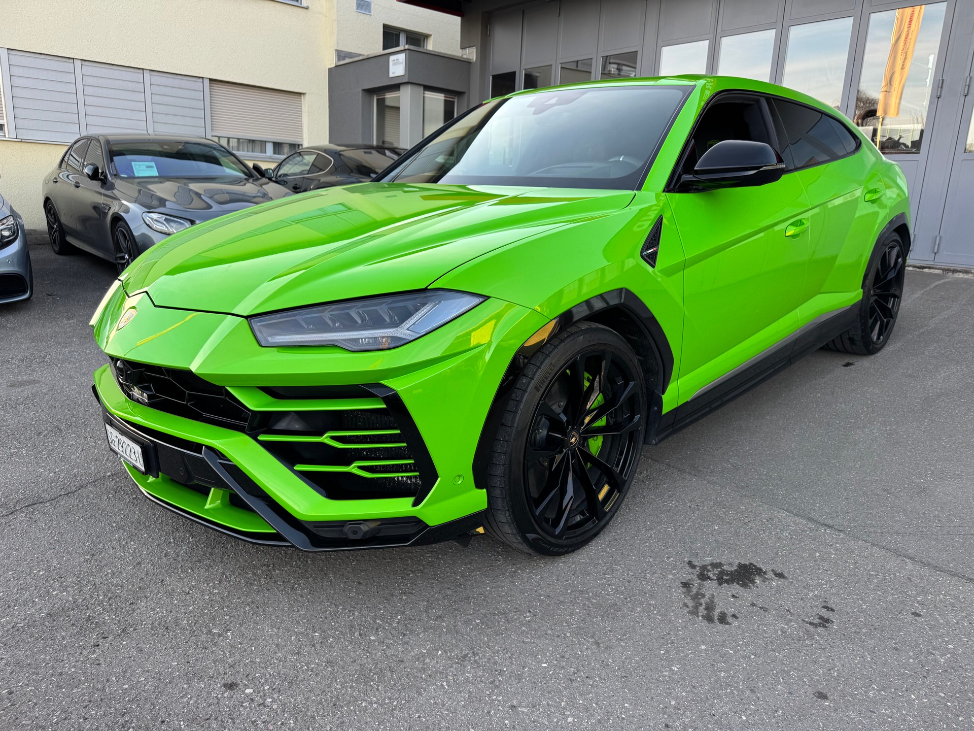 LAMBORGHINI Urus E-Gear-image-7