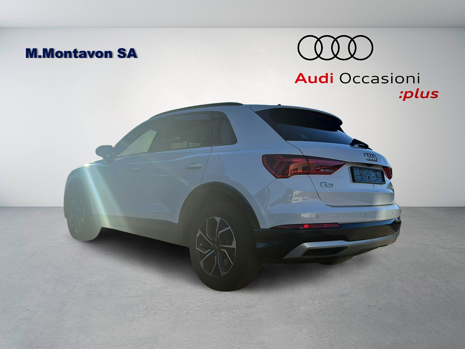 AUDI Q3 40 TFSI advanced quattro S-tronic-image-4