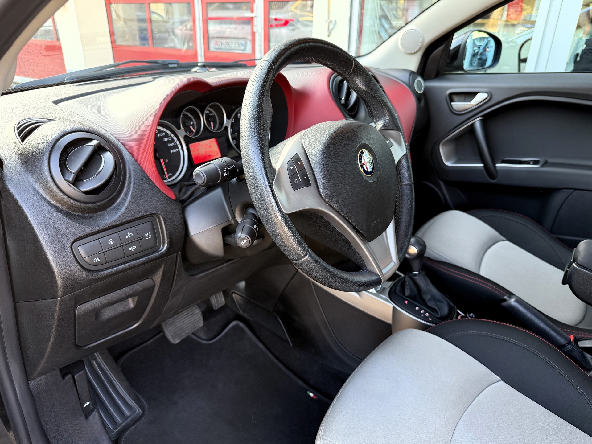 ALFA ROMEO MiTo 1.4 Progression-image-13