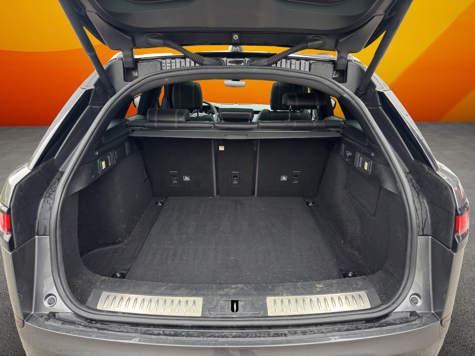 LAND ROVER Range Rover Velar R-Dynamic P 250 HSE Automatic-image-12