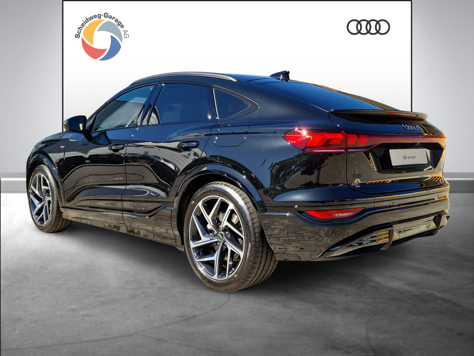 AUDI Q6 Sportback e-tron quattro-image-12