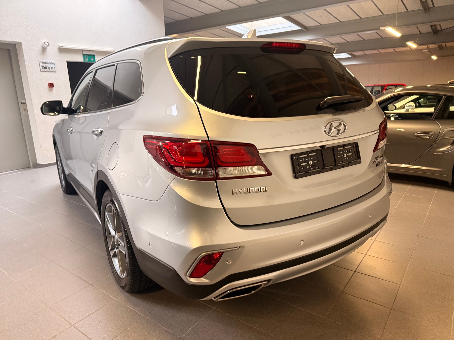 HYUNDAI Gr.SantaFe 2.2 CRDI Vertex 4WD Automatic-image-6