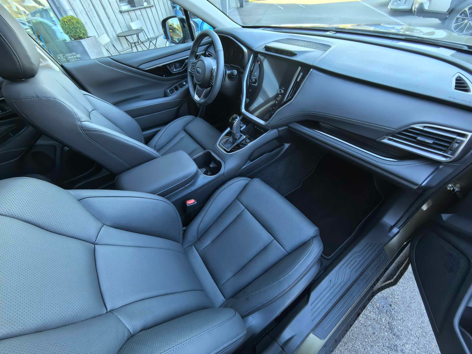 SUBARU Outback 2.5i Final Edition AWD Lineartronic-image-14
