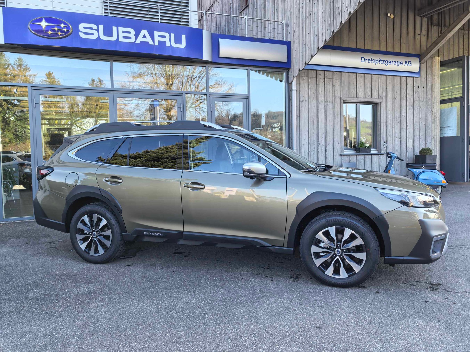 SUBARU Outback 2.5i Final Edition AWD Lineartronic-image-3