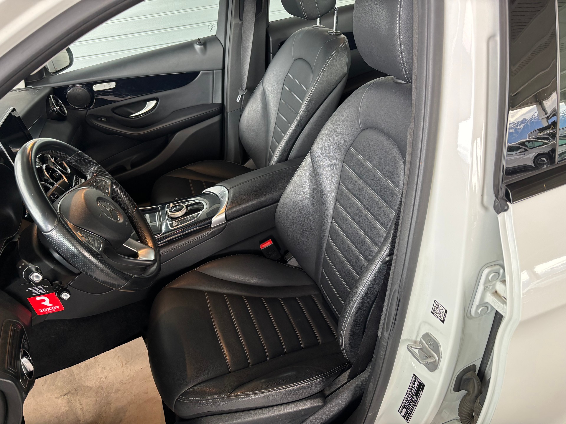 MERCEDES-BENZ GLC 220 d Exclusive 4Matic 9G-Tronic-image-5