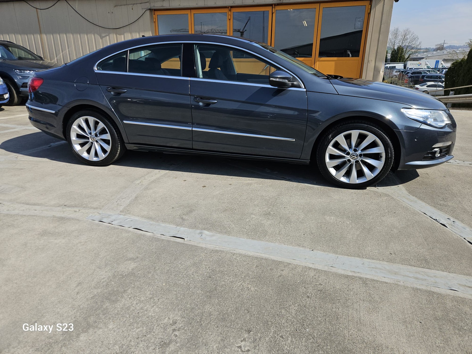 VW Passat CC 2.0 TDI BlueMotion Technology-image-4