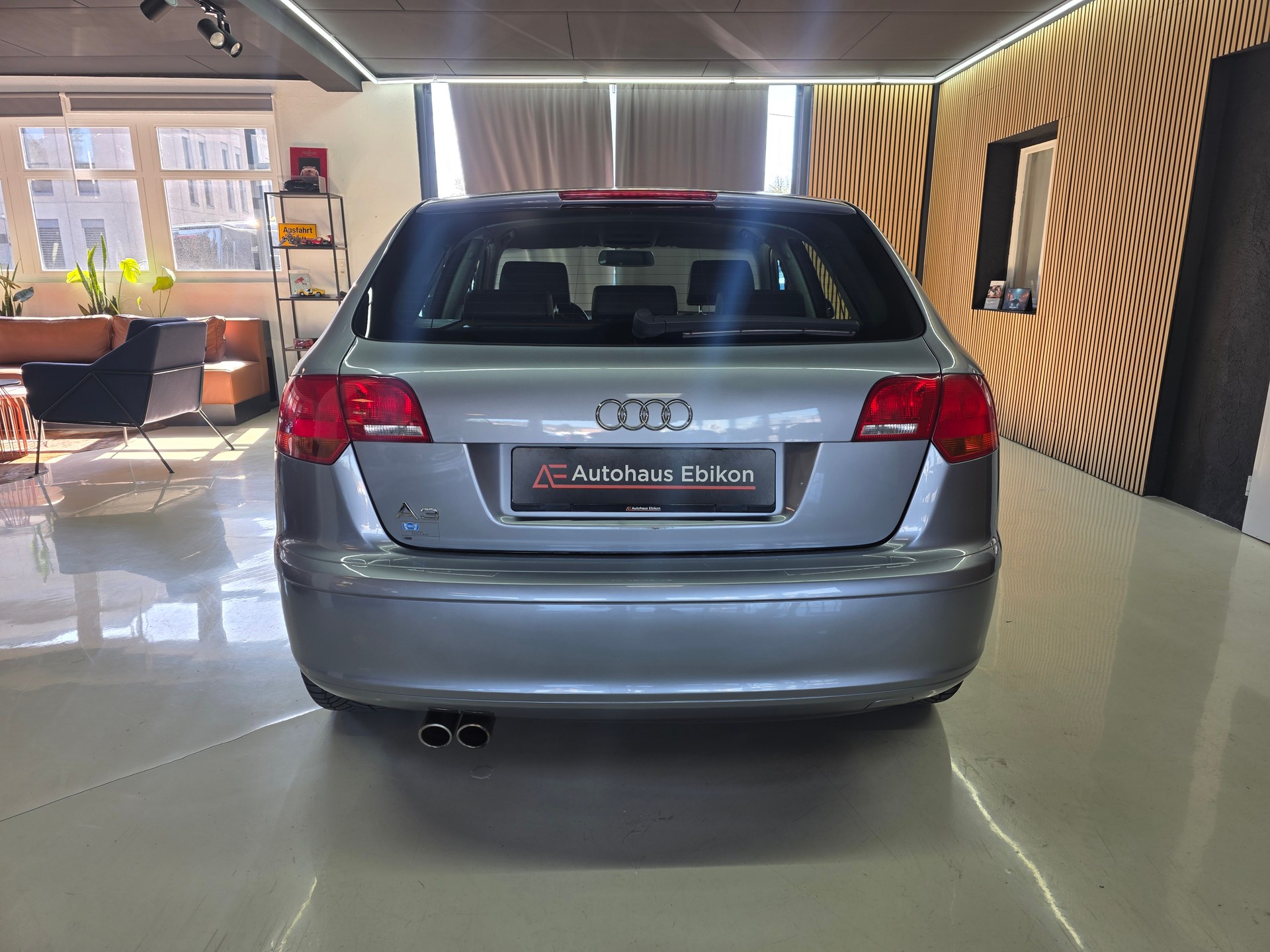AUDI A3 3.2 Ambition V6 quattro-image-5