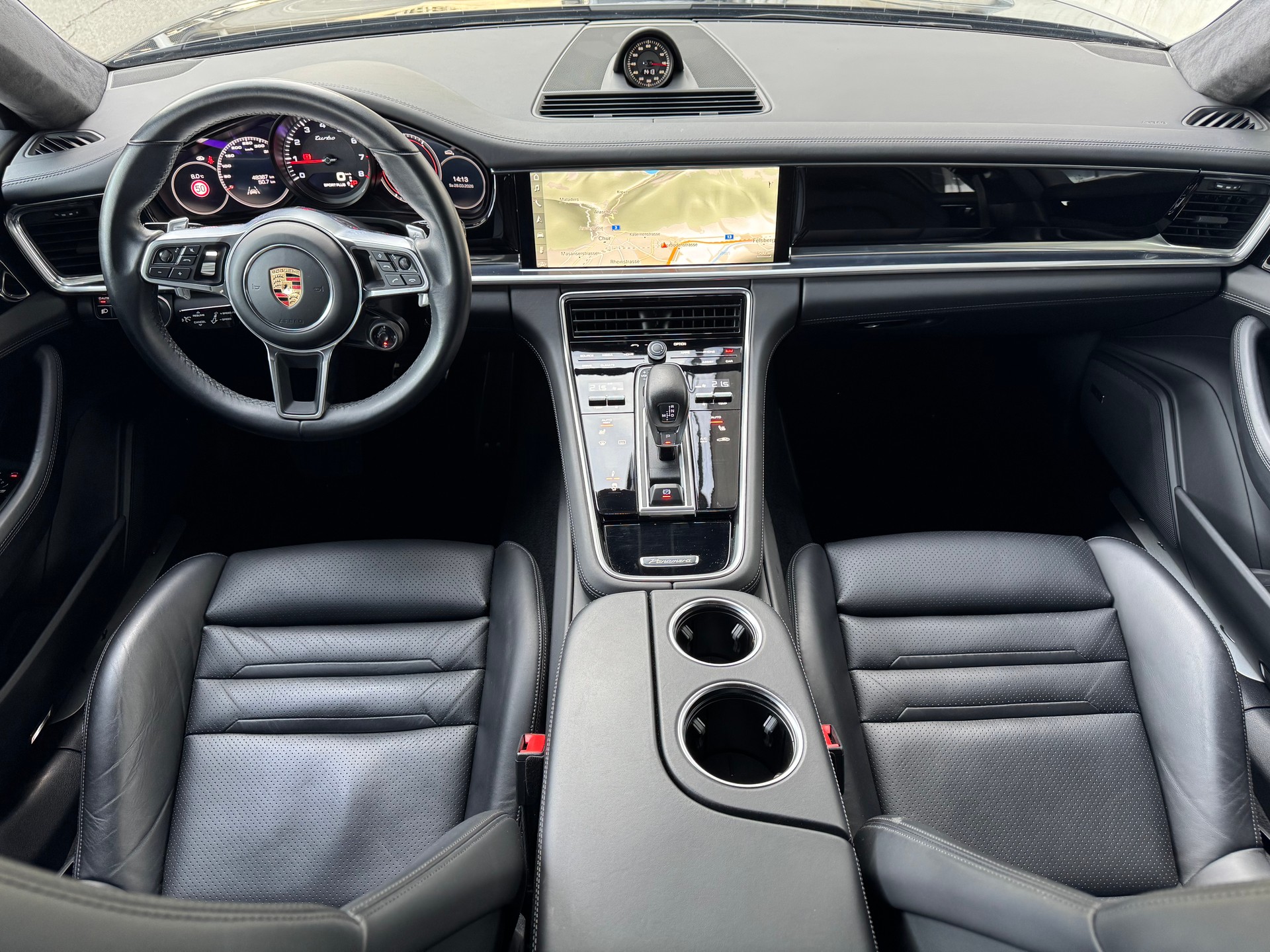 PORSCHE Panamera Turbo PDK-image-10