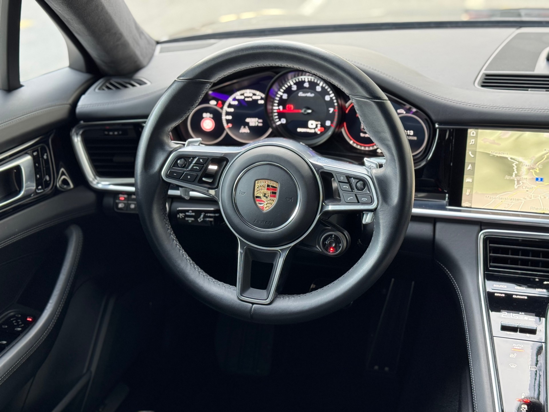 PORSCHE Panamera Turbo PDK-image-15