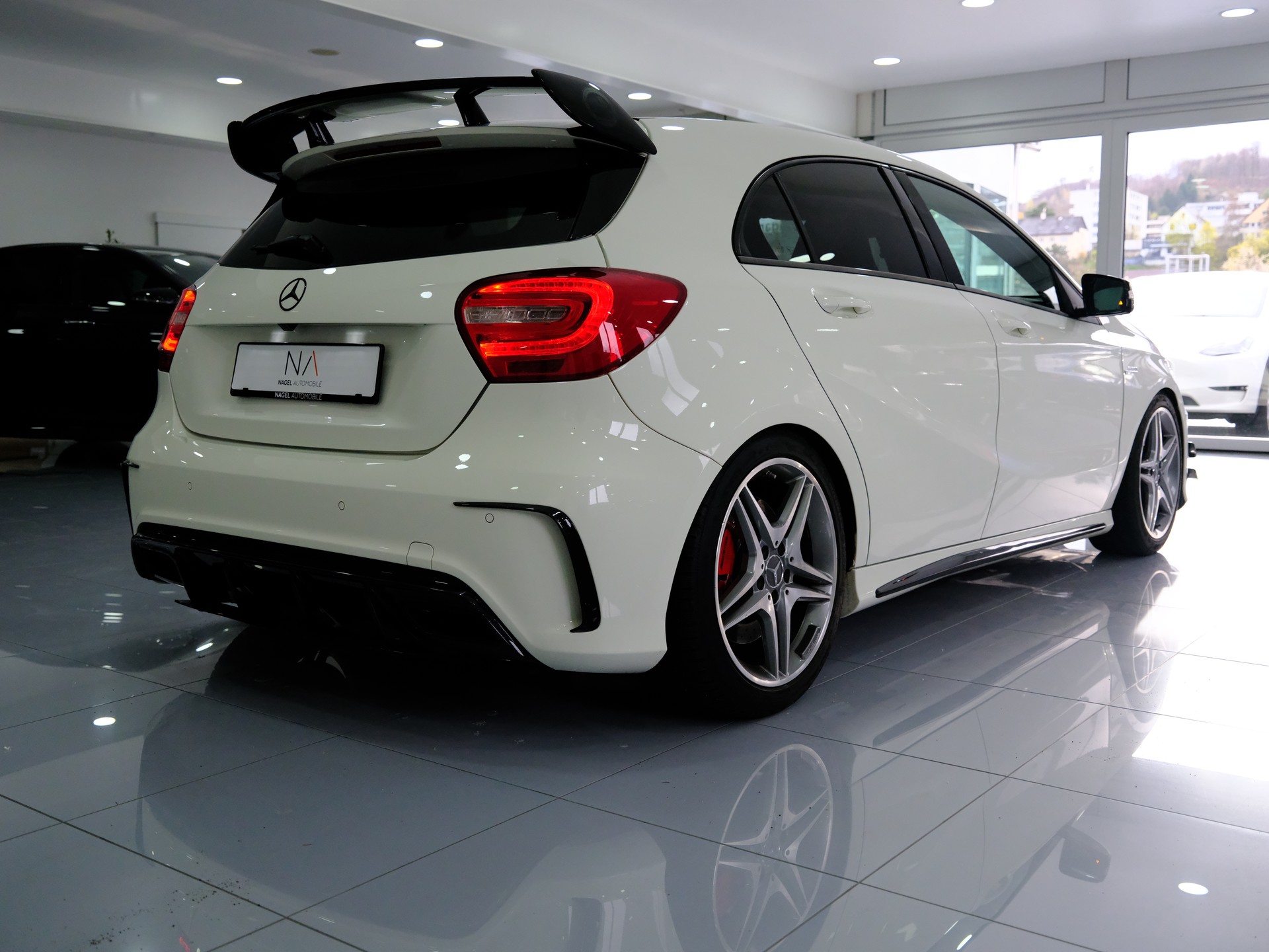 MERCEDES-BENZ A 45 AMG 4Matic Speedshift 7G-DCT-image-6