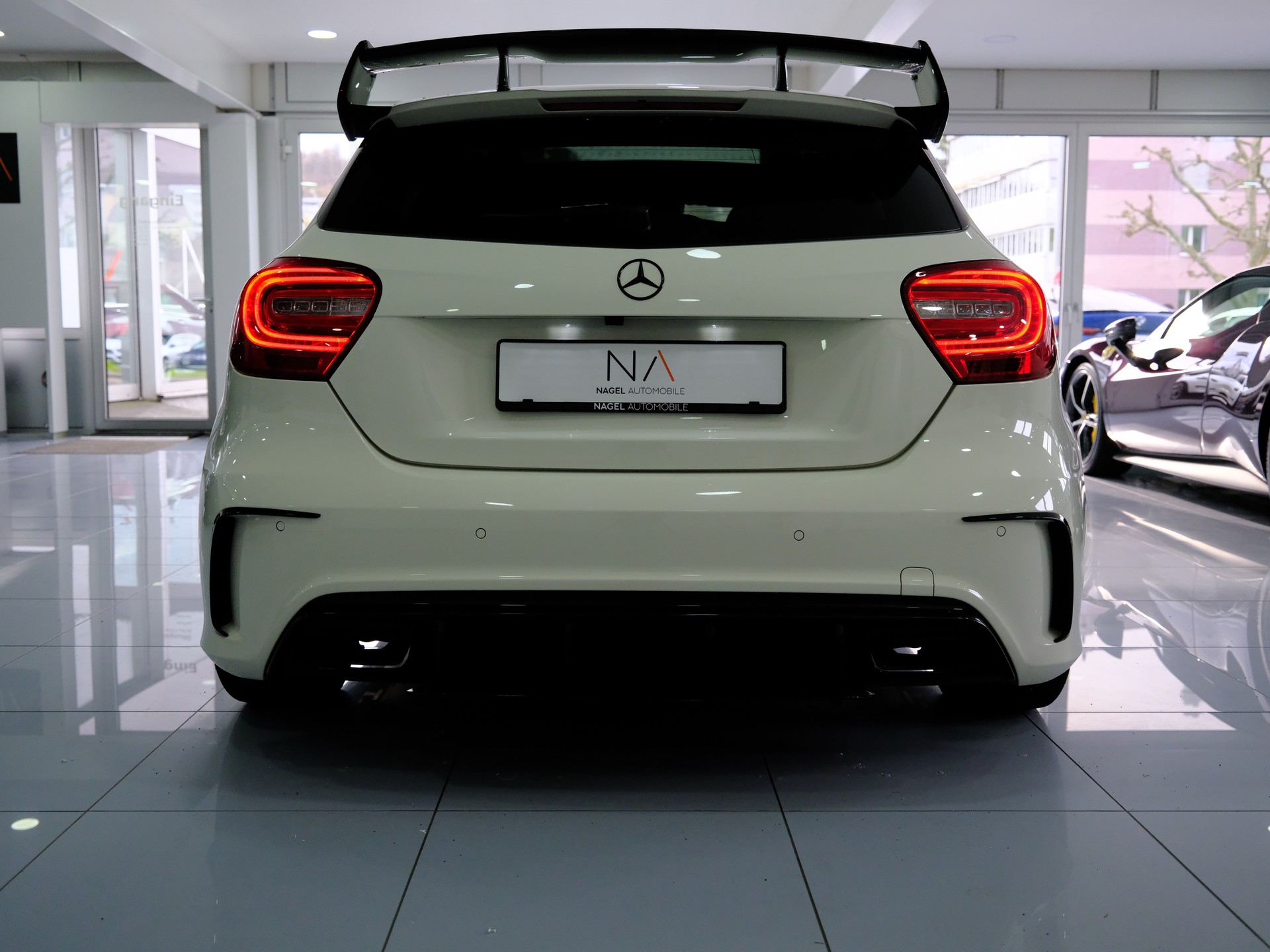 MERCEDES-BENZ A 45 AMG 4Matic Speedshift 7G-DCT-image-5