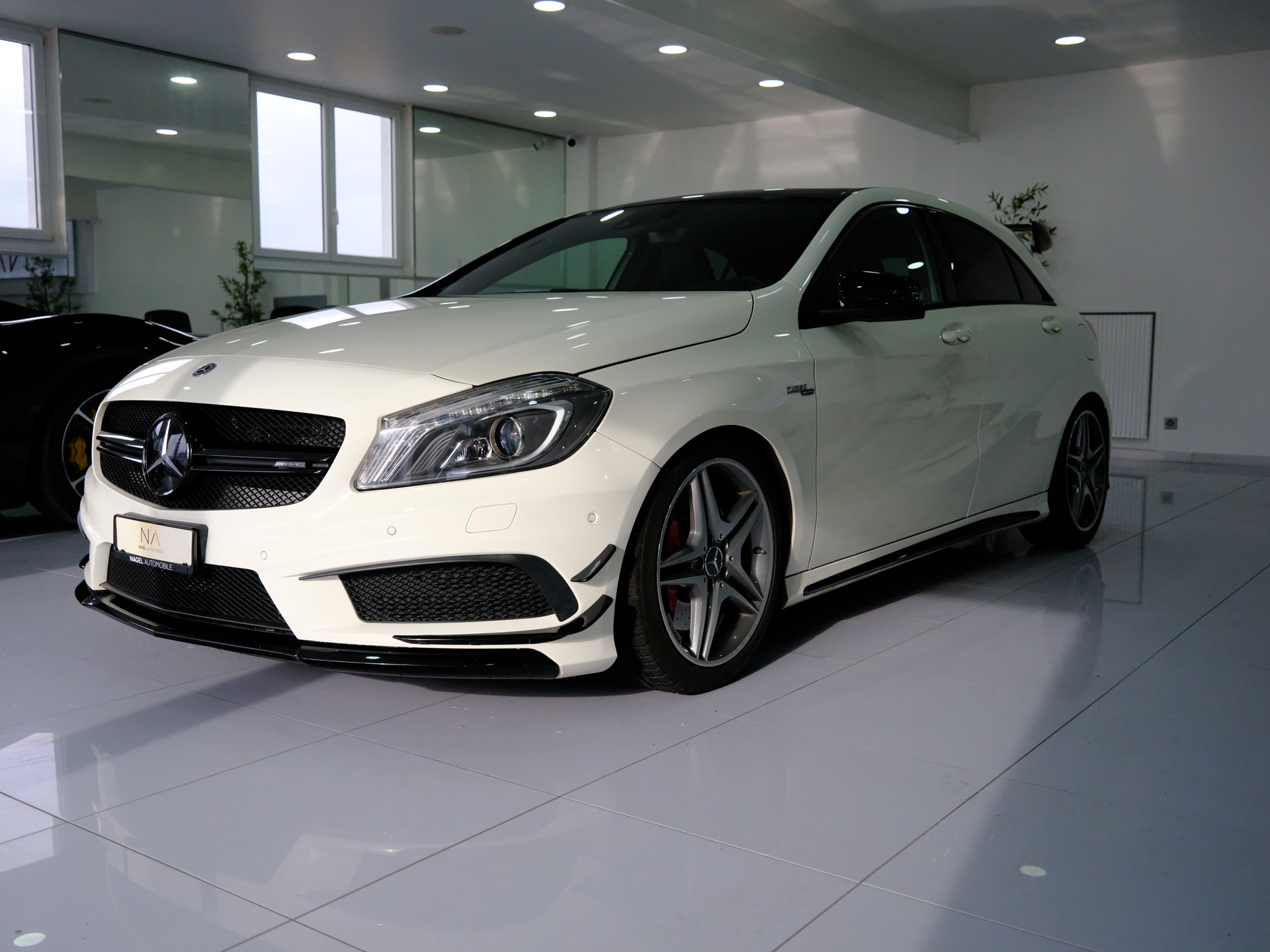 MERCEDES-BENZ A 45 AMG 4Matic Speedshift 7G-DCT-image-3