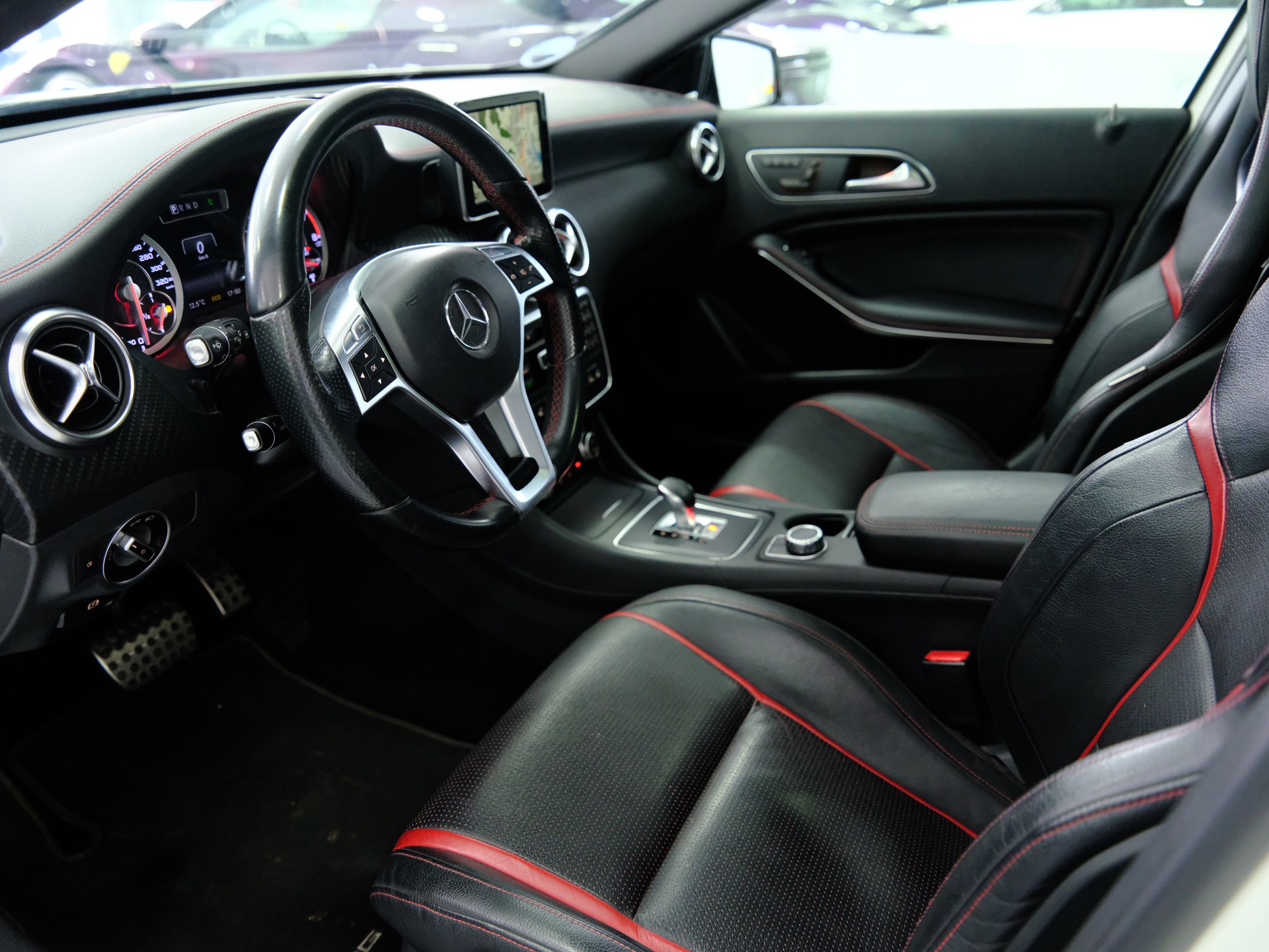 MERCEDES-BENZ A 45 AMG 4Matic Speedshift 7G-DCT-image-9
