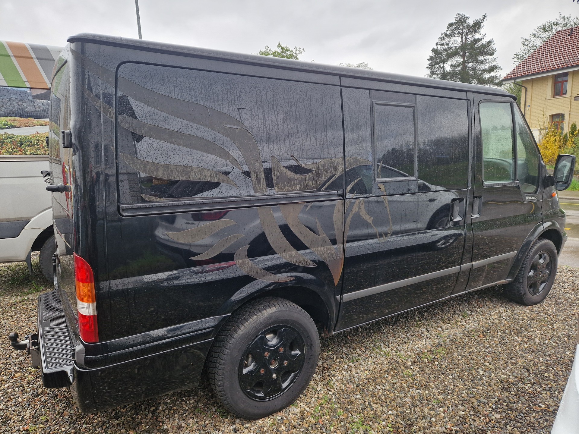 FORD Transit 2.0 TDCi Tourneo 9 Pl.-image-10
