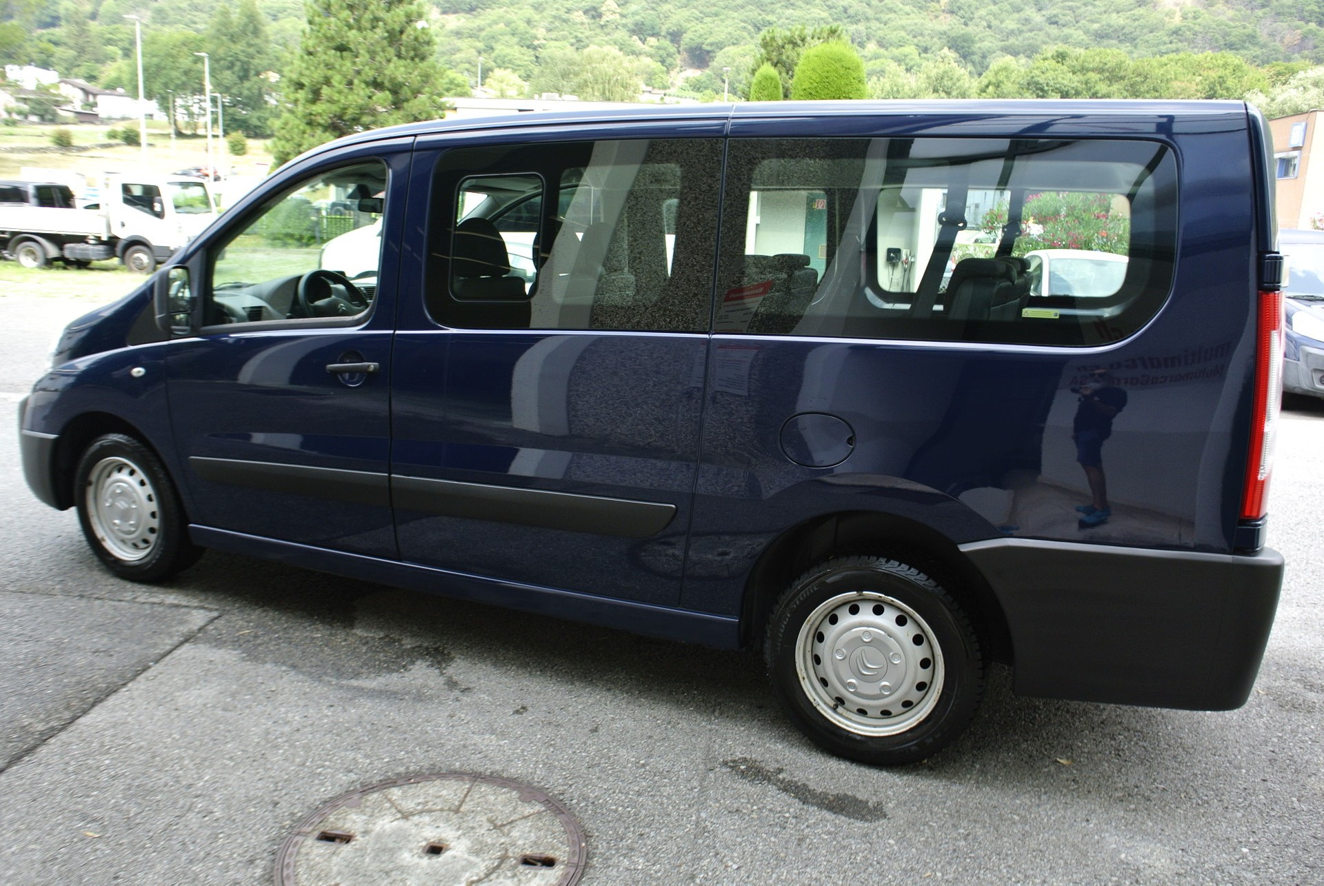 CITROEN Jumpy 2.0 HDi L2H1 Attraction-image-10
