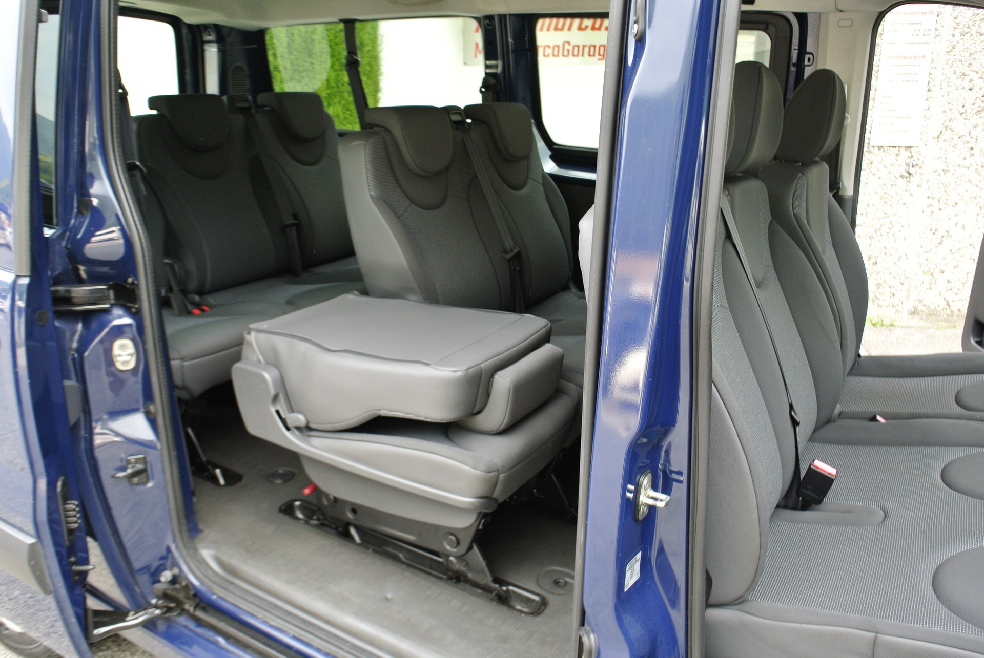 CITROEN Jumpy 2.0 HDi L2H1 Attraction-image-18