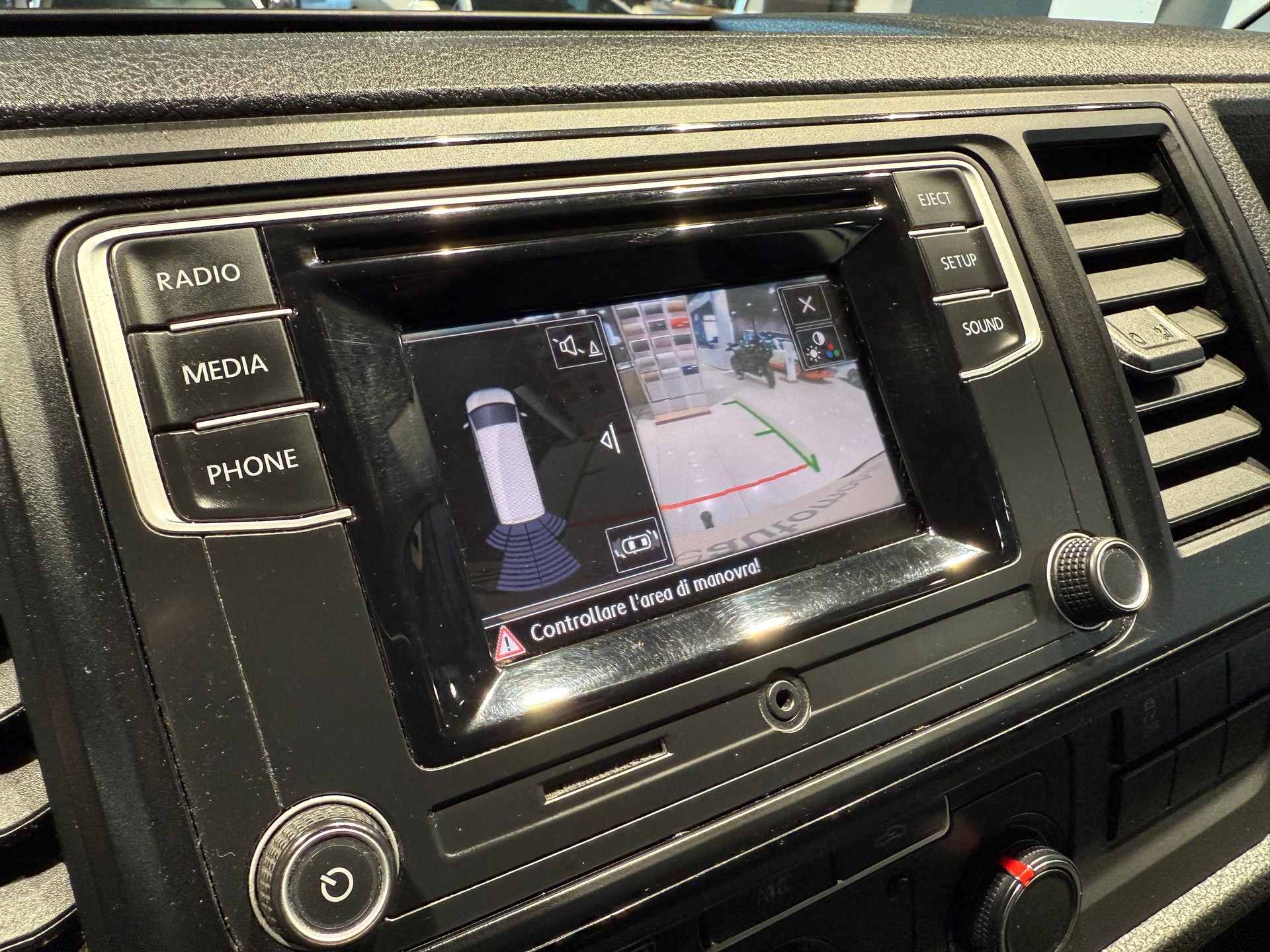 VW T6 2.0 TDI 4Motion-image-9