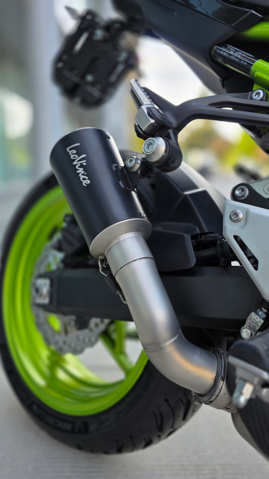 KAWASAKI Z 900-image-4