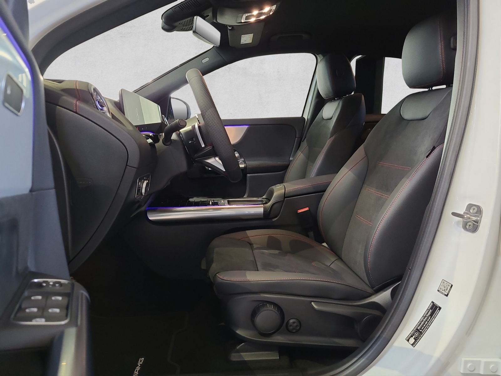 MERCEDES-BENZ EQA 350 66,5 kWh 4Matic Excellence-image-7