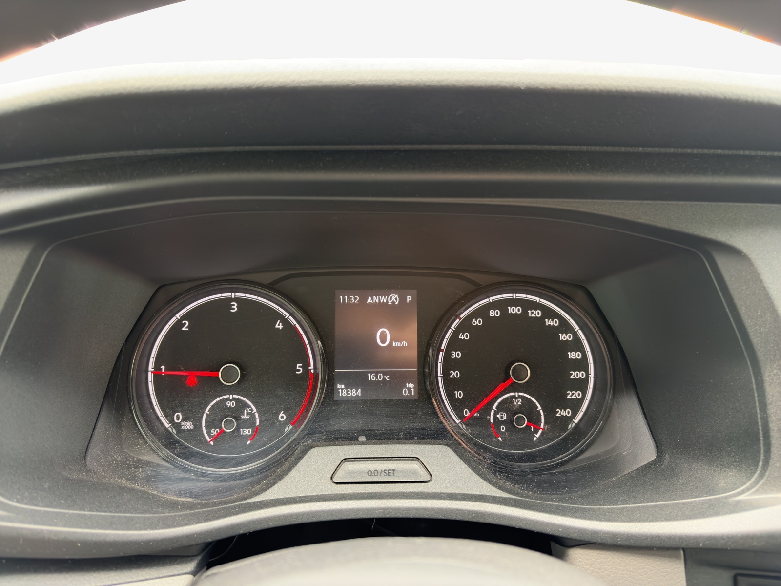 VW T6.1 2.0 TDI DSG-image-13