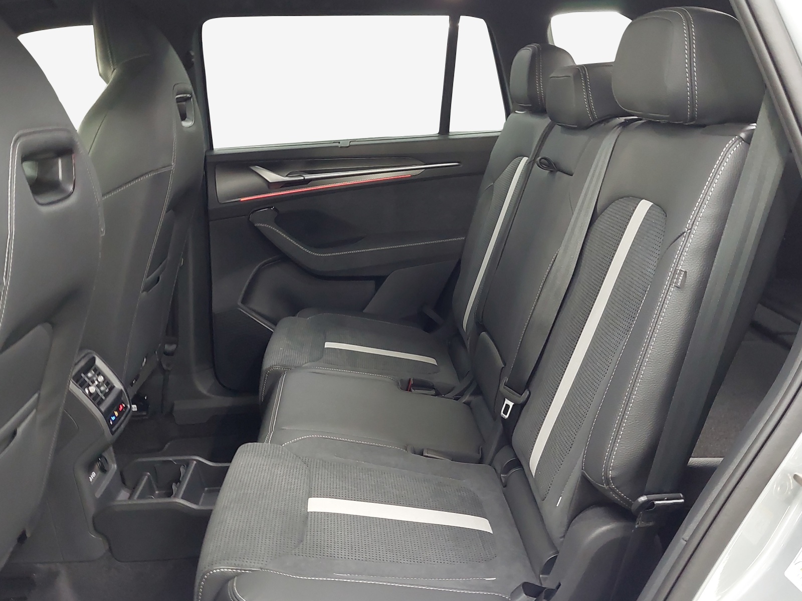 SKODA Kodiaq 2.0 TSI Sportline 4x4-image-11
