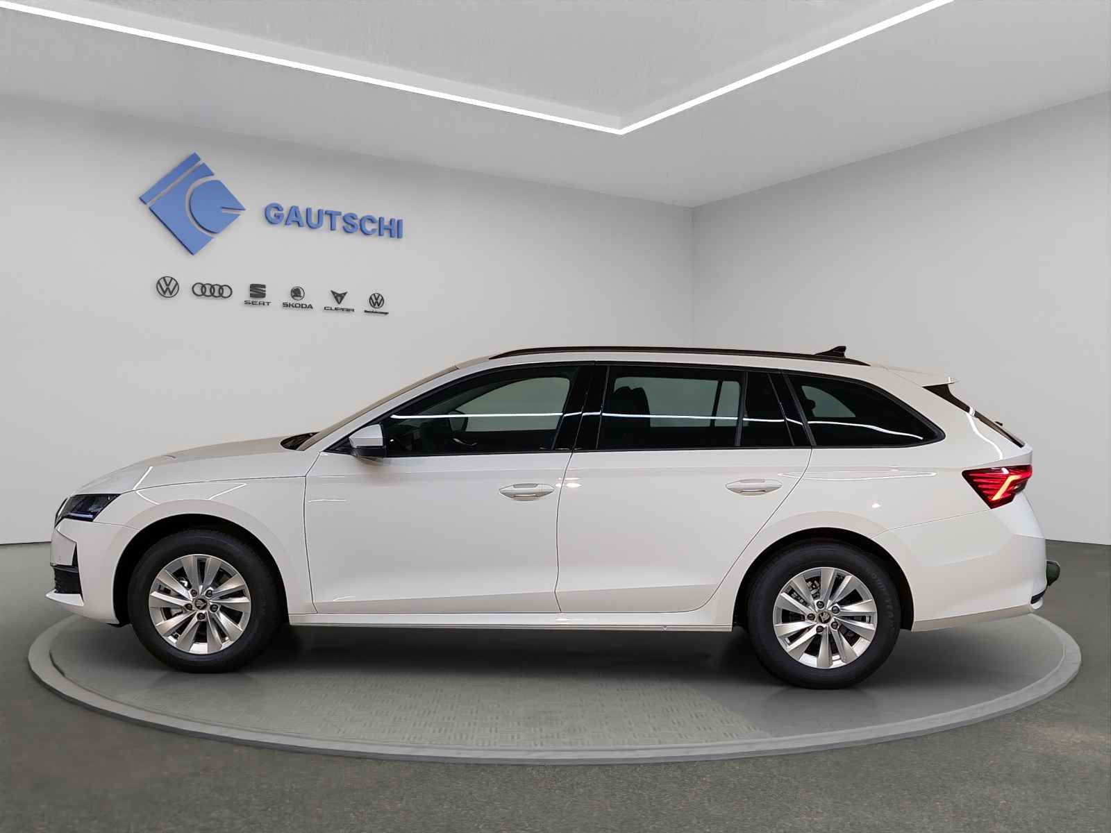 SKODA Octavia Combi 2.0 TDI DSG Selection-image-1