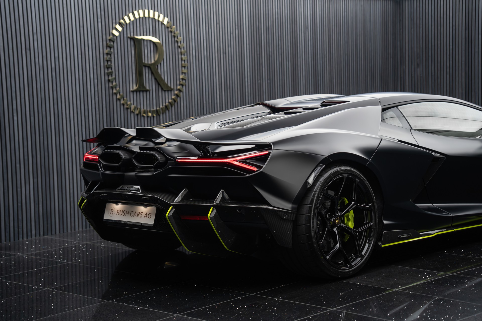 LAMBORGHINI Revuelto HPEV-image-25