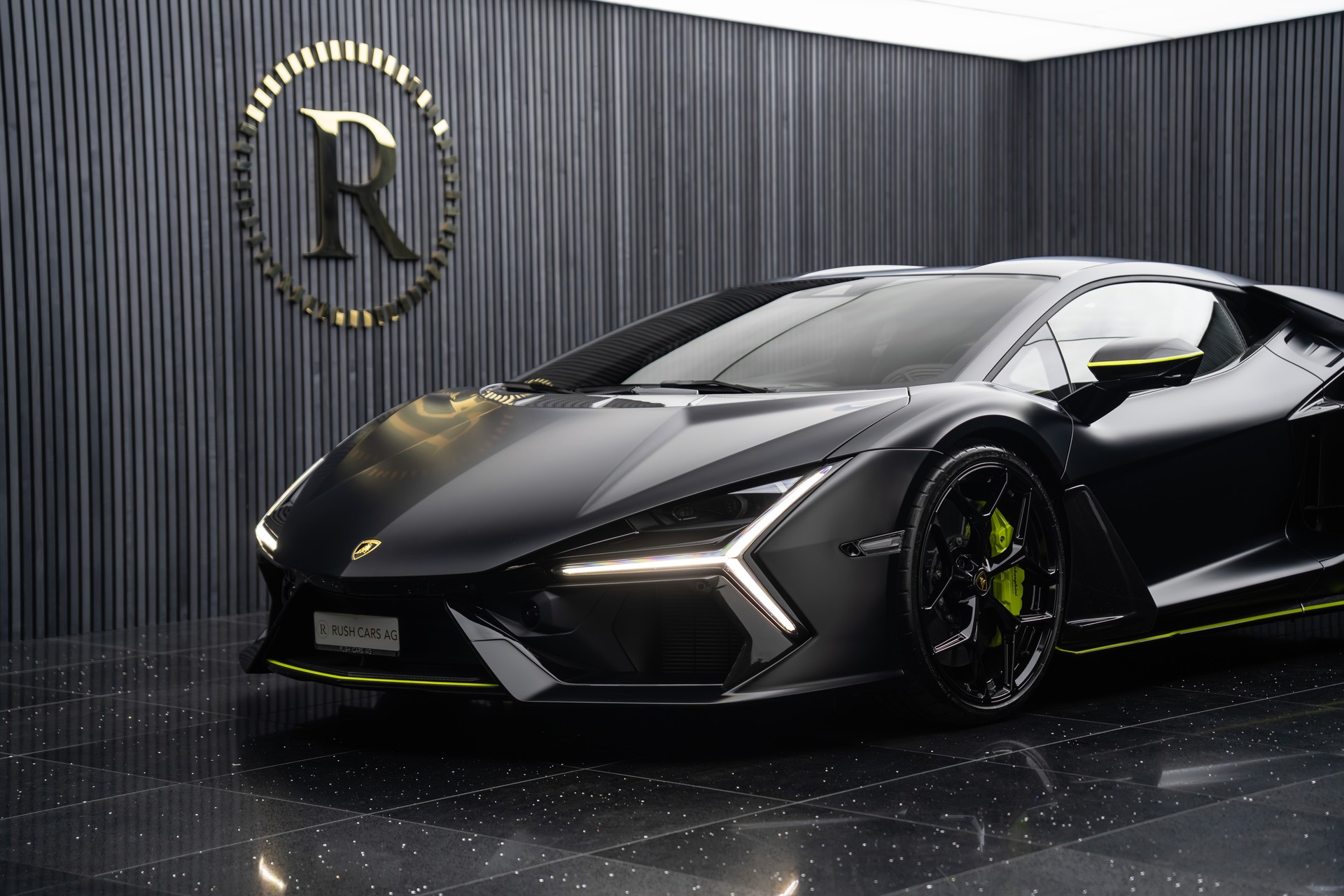 LAMBORGHINI Revuelto HPEV-image-31