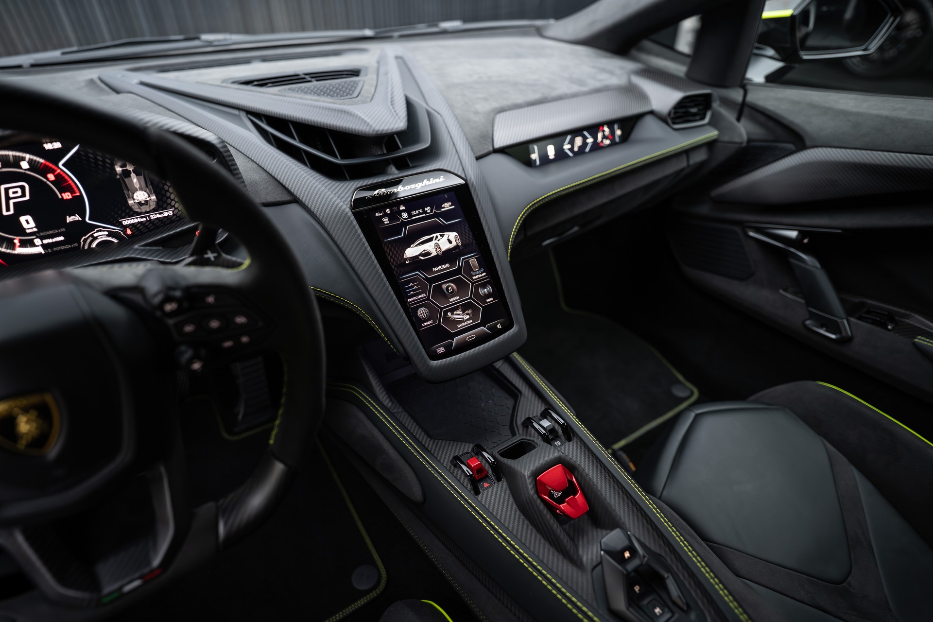 LAMBORGHINI Revuelto HPEV-image-6