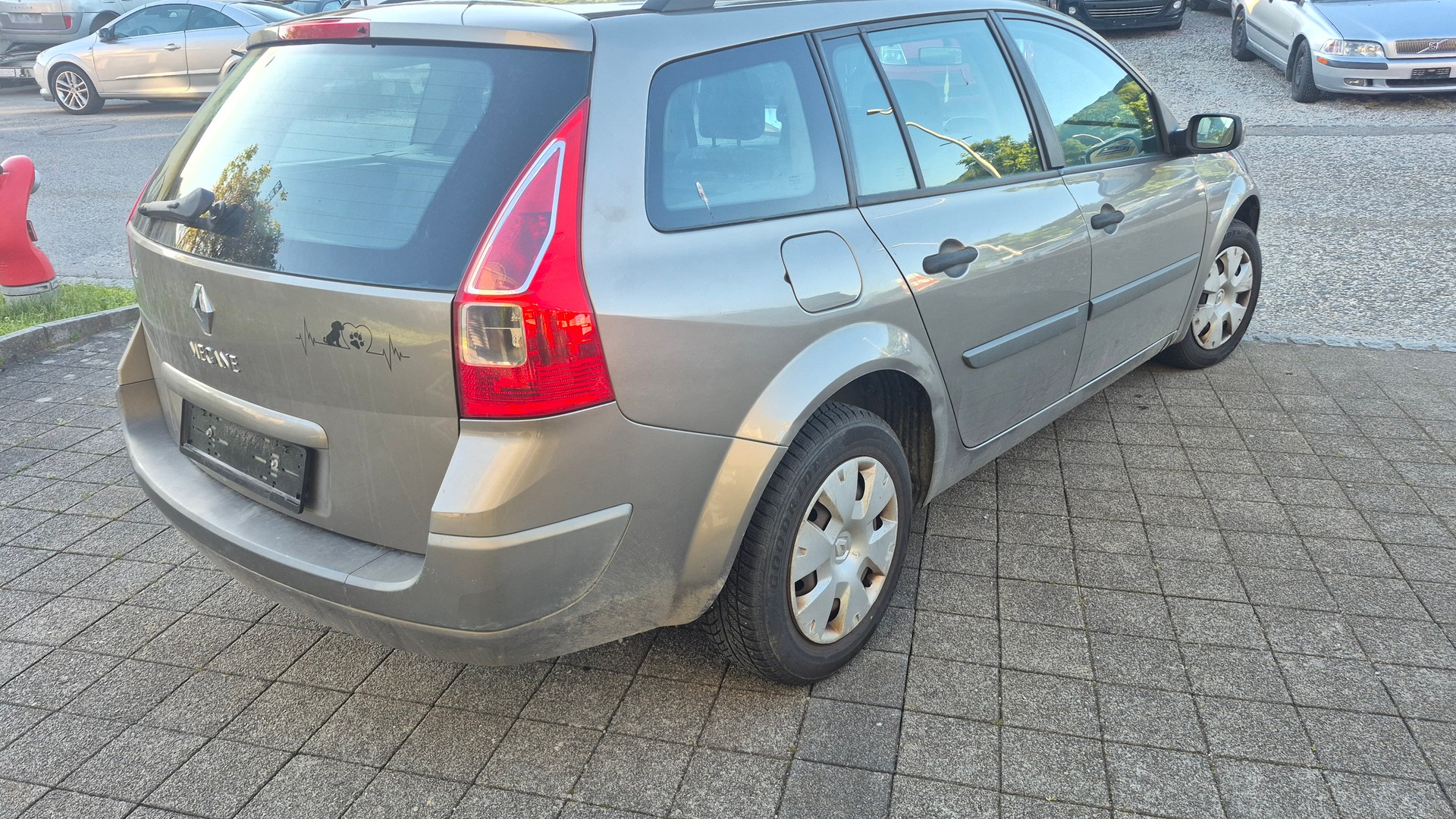 RENAULT Mégane Break 1.6 16V Expression-image-4