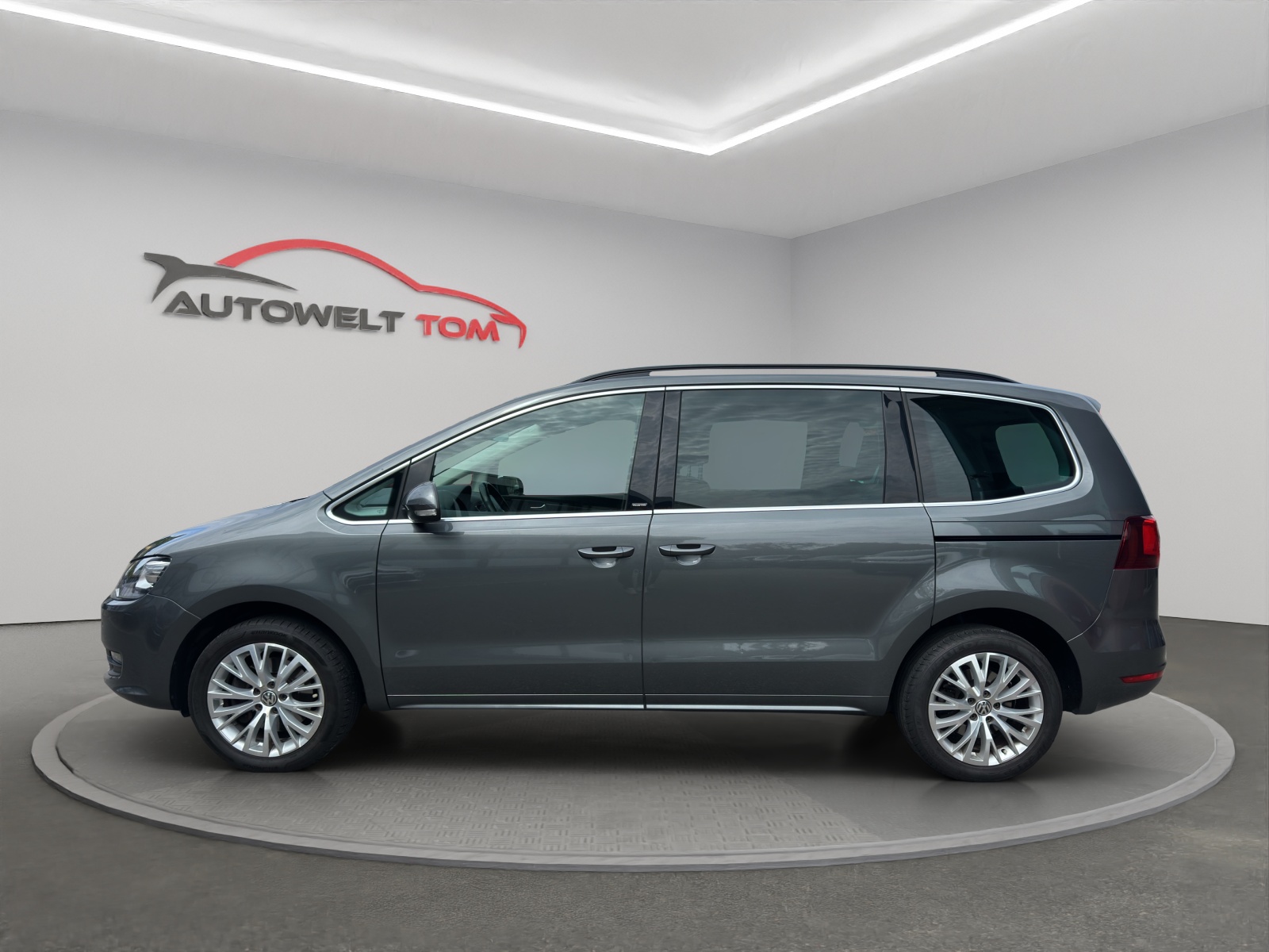 VW Sharan 2.0 TDI BMT Comfortline 4Motion DSG-image-1