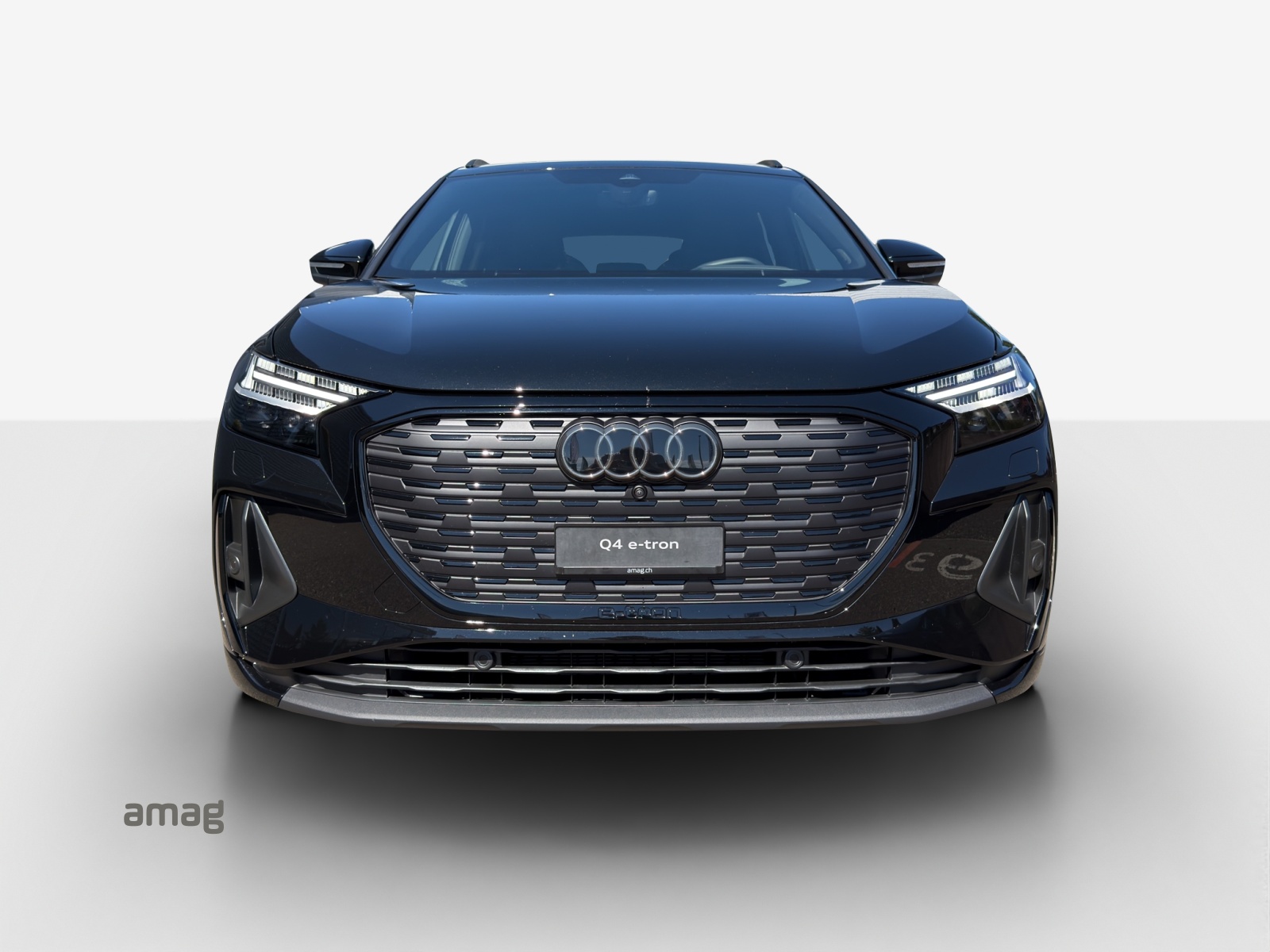AUDI Q4 e-tron 45 Attraction quattro-image-6