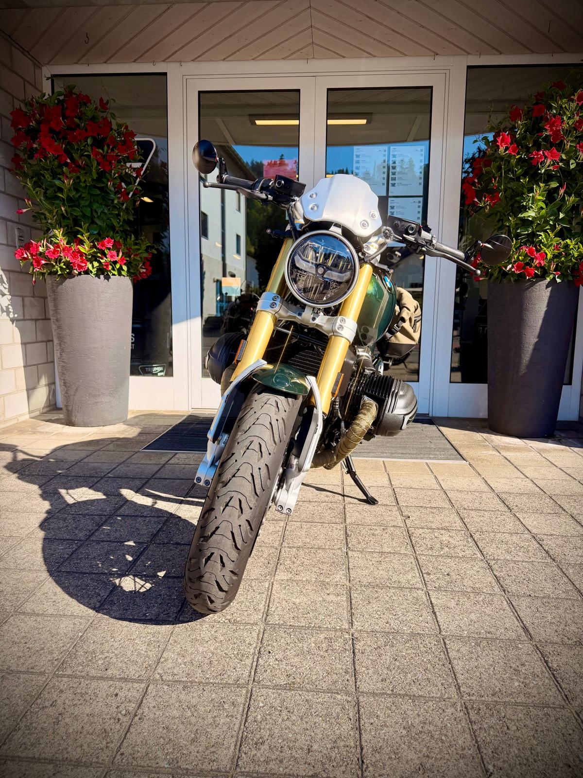 BMW R 12 nine T-image-4