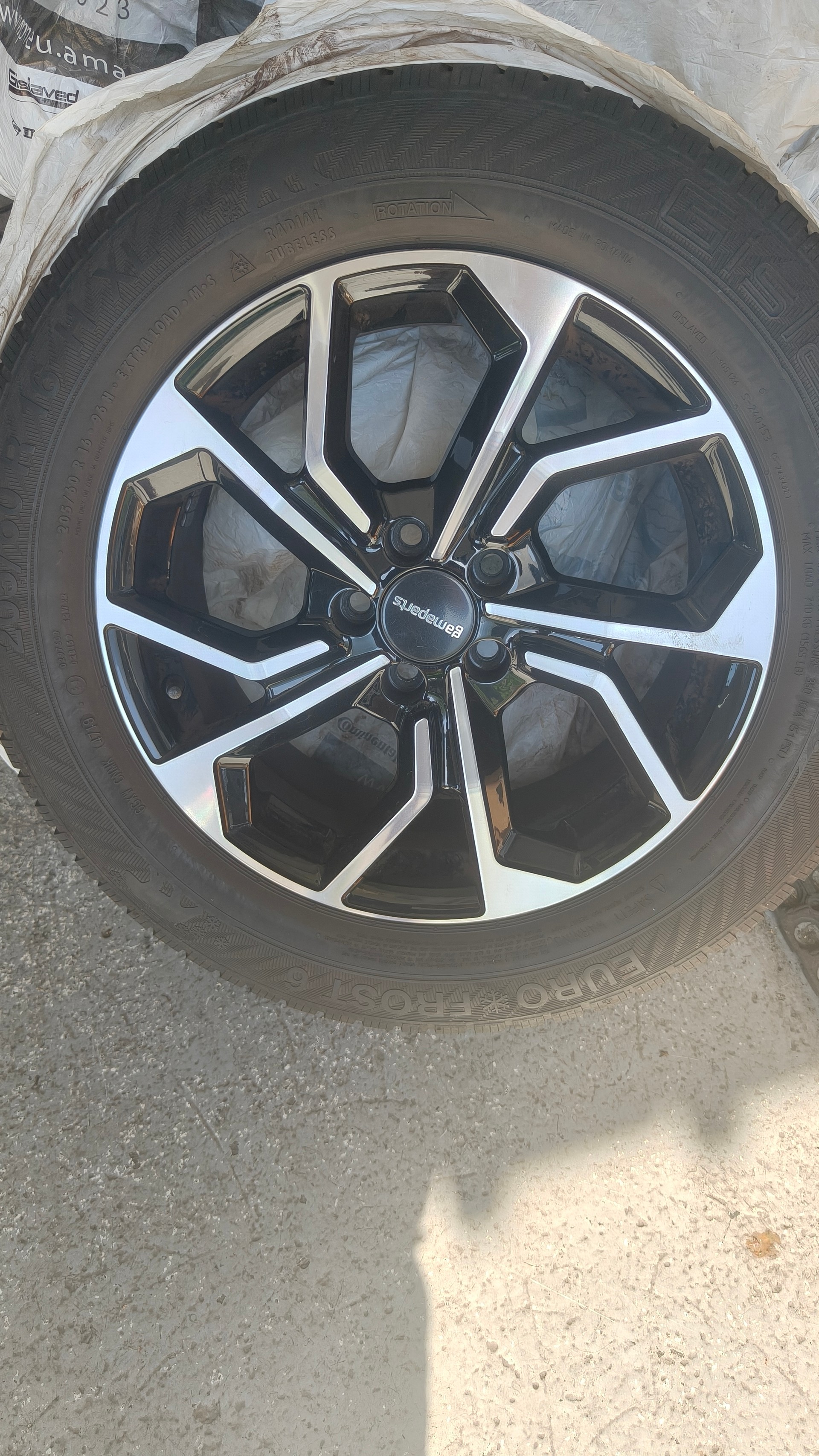 VW T-Cross 1.0 TSI Style DSG-image-13