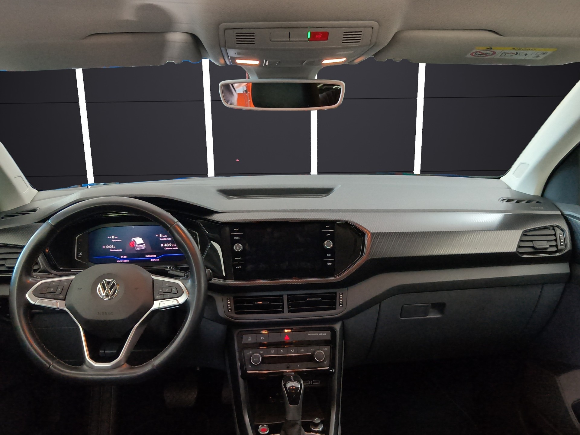 VW T-Cross 1.0 TSI Style DSG-image-9