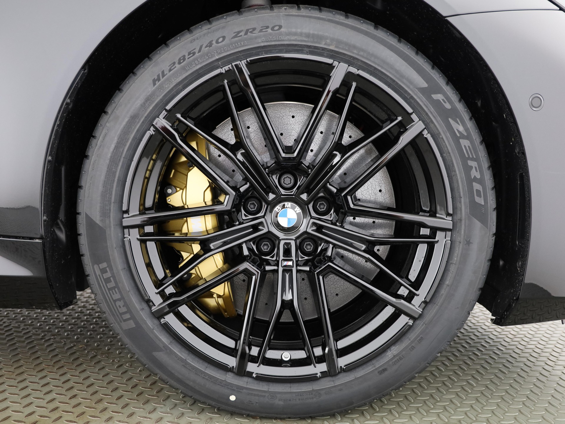 BMW M5 xDrive Touring-image-22